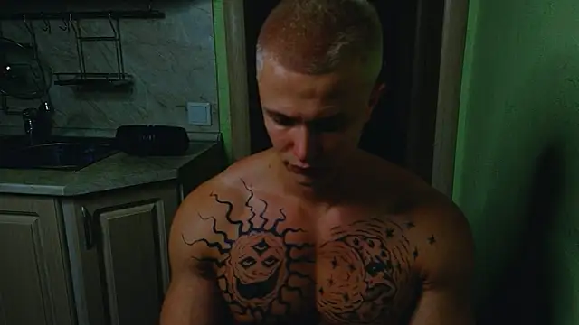 Snapshot of James__Noah chatting on 4, 10, 2025 James Noah online show from 4, 10, 2025