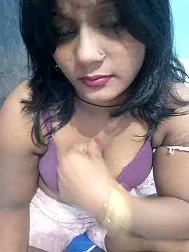Snapshot of Rashmi_Pathak chatting on 4, 10, 2025 Rashmi Pathak online show from 4, 10, 2025