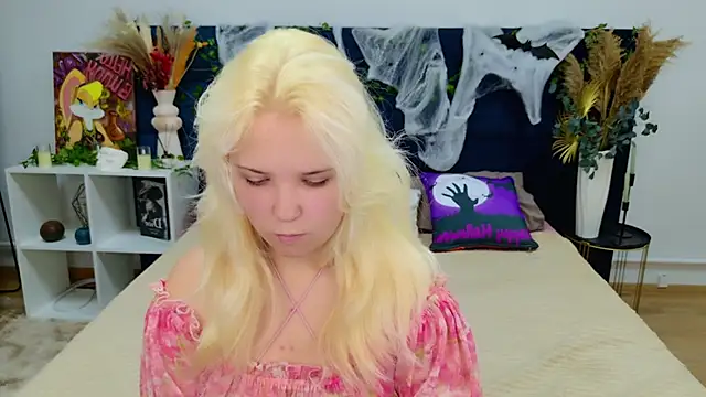 EmillyRogers online show from 30, 10, 2025