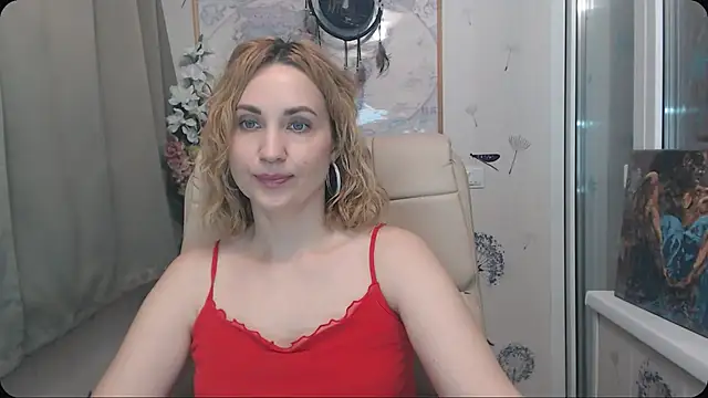 Snapshot of KatrinAlluring chatting on 18, 12, 2025 KatrinAlluring online show from 18, 12, 2025