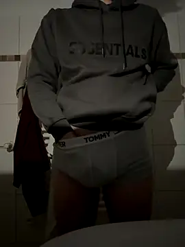 Jamilo young online show from 25, 9, 2025