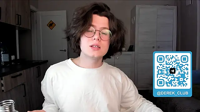 Derek Shameless online show from 10, 5, 2026