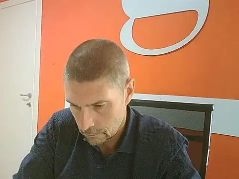 Snapshot of max79ve31 chatting on 22, 9, 2025 max79ve31 online show from 22, 9, 2025