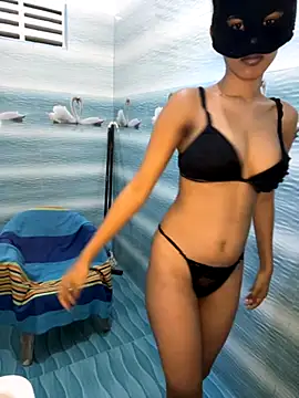 Snapshot of AMY_2006 chatting on 25, 10, 2025 AMY 2006 online show from 25, 10, 2025