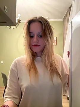 naughty ray online show from 8, 9, 2025