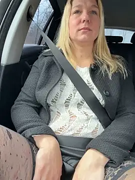 Snapshot of Happymaus chatting on 27, 3, 2026 Happymaus online show from 27, 3, 2026