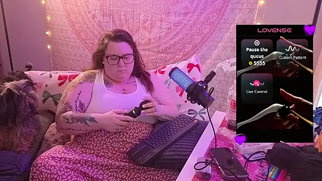 brookenicole3003 online show from 1, 5, 2026