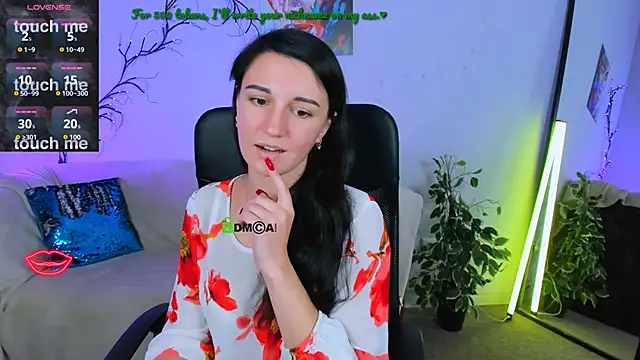 lia sunset online show from 8, 10, 2025