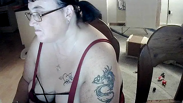 Minou1610 online show from 2, 10, 2025