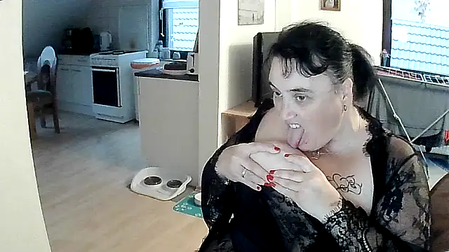 Minou1610 online show from 11, 10, 2025