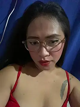 Snapshot of yourdevilsweettsx chatting on 5, 3, 2026 yourdevilsweettsx online show from 5, 3, 2026