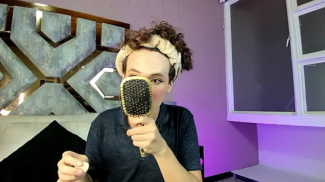 Snapshot of Electra_Gosselin chatting on 14, 3, 2026 Electra Gosselin online show from 14, 3, 2026