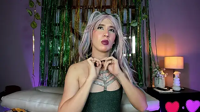 Snapshot of Electra_Gosselin chatting on 17, 3, 2026 Electra Gosselin online show from 17, 3, 2026