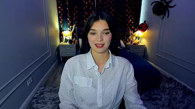 Snapshot of DivineAmour chatting on 12, 10, 2025 DivineAmour online show from 12, 10, 2025