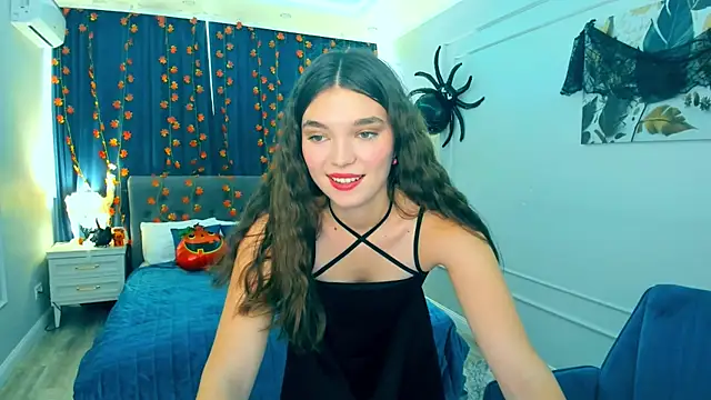 Snapshot of DivineAmour chatting on 14, 10, 2025 DivineAmour online show from 14, 10, 2025