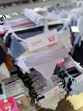 Snapshot of Boy_hot- chatting on 4, 3, 2026 Boy hot- online show from 4, 3, 2026