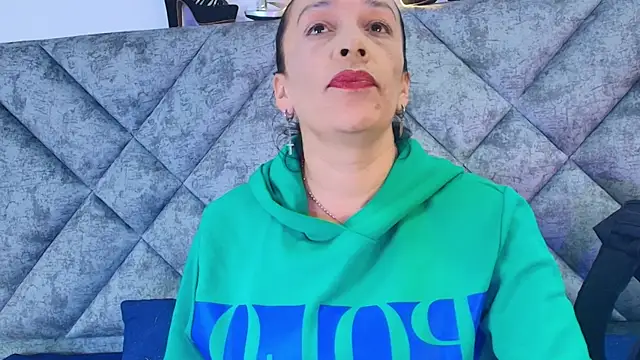 Shantey Laurent online show from 21, 11, 2025