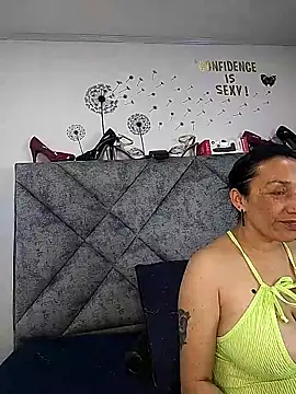 Snapshot of Shantey_Laurent chatting on 29, 4, 2026 Shantey Laurent online show from 29, 4, 2026