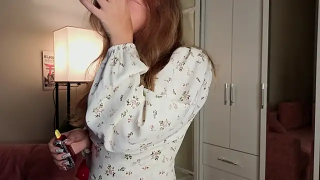 Snapshot of LoveSeekins chatting on 18, 9, 2025 LoveSeekins online show from 18, 9, 2025