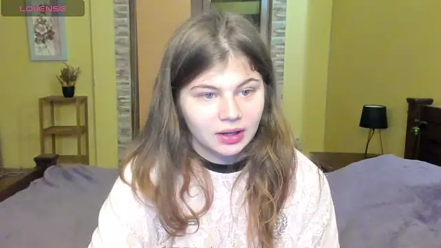 Lilly Jess online show from 4, 11, 2025