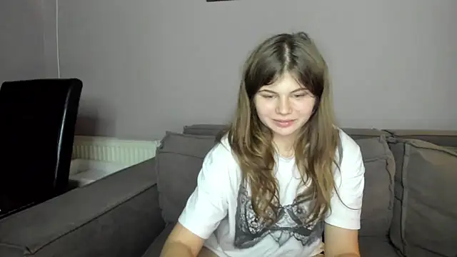 Lilly Jess online show from 18, 11, 2025