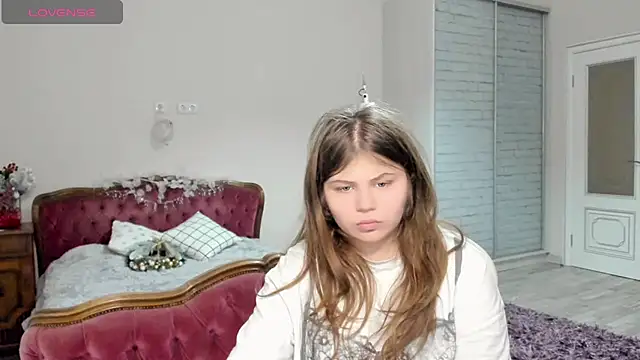 Lilly Jess online show from 21, 12, 2025