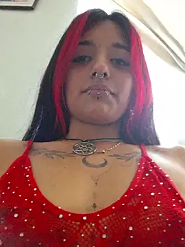 carolinerue online show from 22, 5, 2026