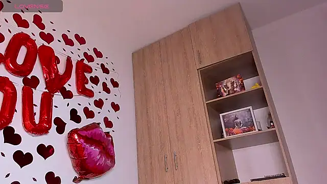 GiuliaCash online show from 5, 2, 2026