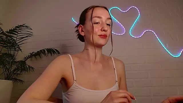 WhitePrincessLuna online show from 11, 5, 2026