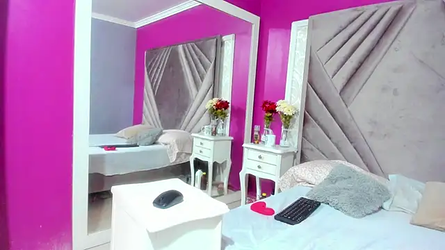 Snapshot of natasha_bigbooty chatting on 25, 9, 2025 natasha bigbooty online show from 25, 9, 2025