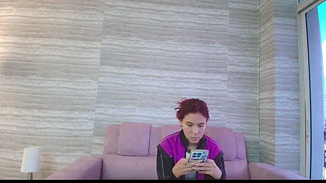 Teffy Cute  online show from 27, 9, 2025