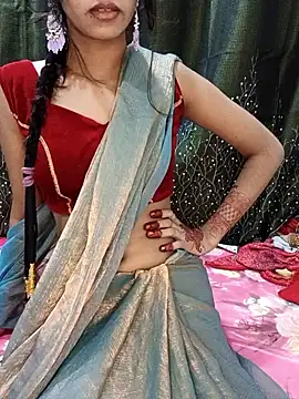 Snapshot of Drive_girl chatting on 21, 11, 2025 Drive girl online show from 21, 11, 2025