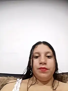 Snapshot of Shell_Latina chatting on 4, 5, 2026 Shell Latina online show from 4, 5, 2026