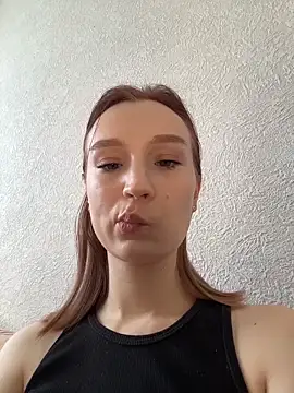 RegitGirlss online show from 2, 11, 2025