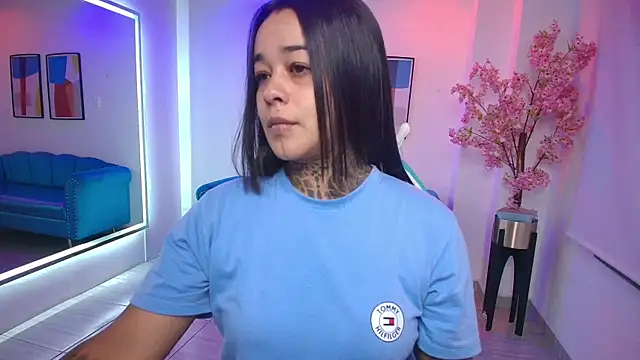 Black roseee online show from 20, 5, 2026