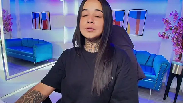 Black roseee online show from 26, 5, 2026