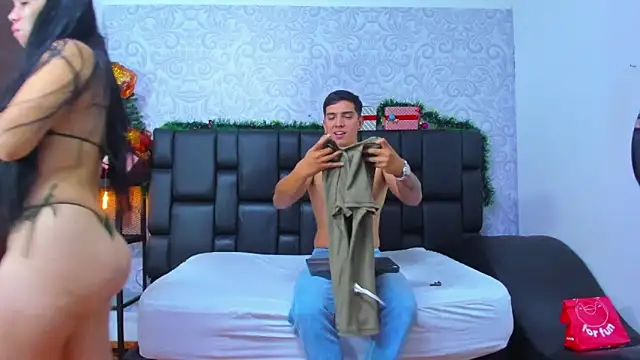 Sarahwalkerr online show from 27, 11, 2025