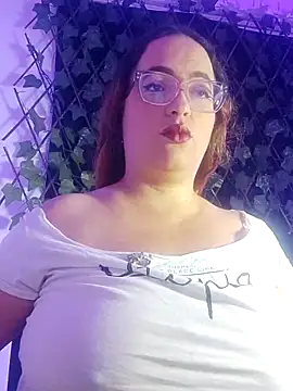 Snapshot of SussanMillerr_ chatting on 18, 9, 2025 SussanMillerr  online show from 18, 9, 2025
