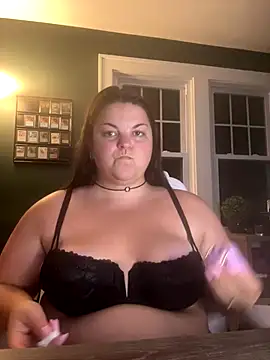 PlayWithBrittany online show from 26, 9, 2025