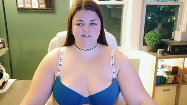 PlayWithBrittany online show from 22, 11, 2025