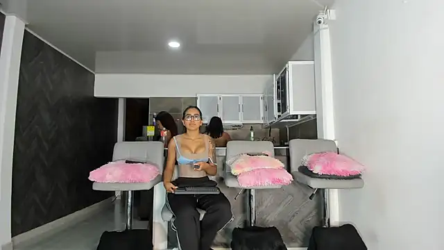 Melissa tylor69 online show from 2, 5, 2026
