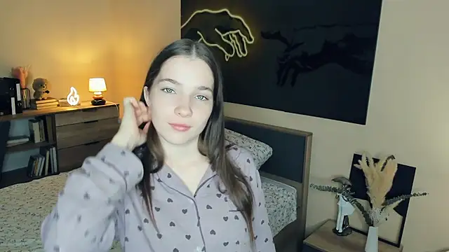 CeceliaLindabury online show from 12, 9, 2025
