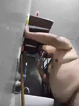 Santiagoqro85 online show from 5, 3, 2026