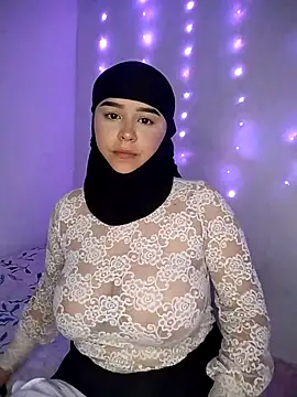 Snapshot of rhizanthella_ chatting on 19, 9, 2025 rhizanthella  online show from 19, 9, 2025