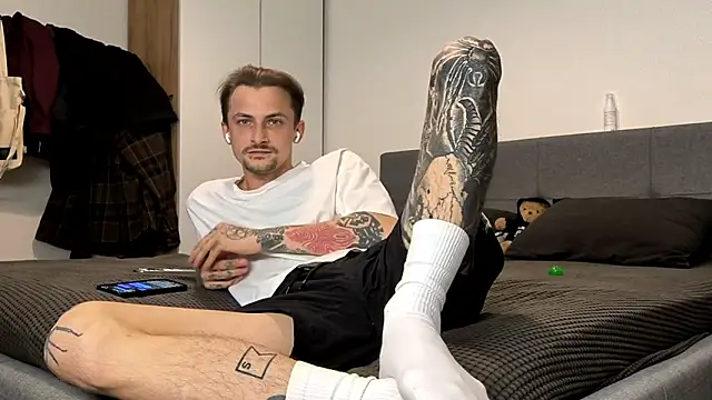 Snapshot of Simon_Feet chatting on 27, 9, 2025 Simon Feet online show from 27, 9, 2025