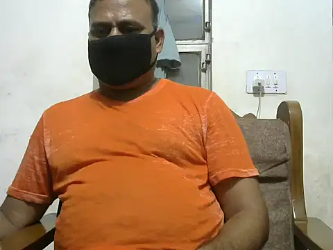 Famit025 online show from 10, 9, 2025