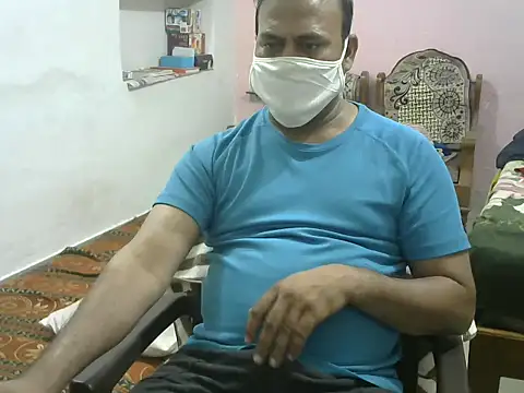 Famit025 online show from 11, 4, 2026