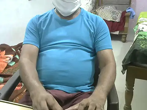 Famit025 online show from 14, 4, 2026