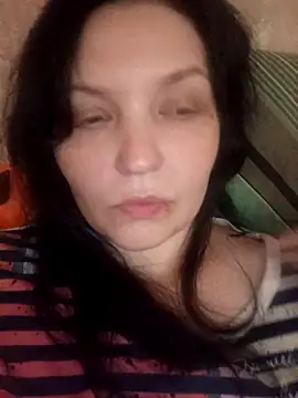 Breezy 88 online show from 12, 11, 2025