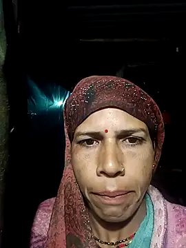 Snapshot of Sm_sanjna chatting on 20, 12, 2025 Sm sanjna online show from 20, 12, 2025